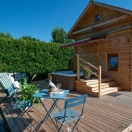 אוברוויל Chalet & Spa Sur La Cote Fleurie מראה חיצוני תמונה