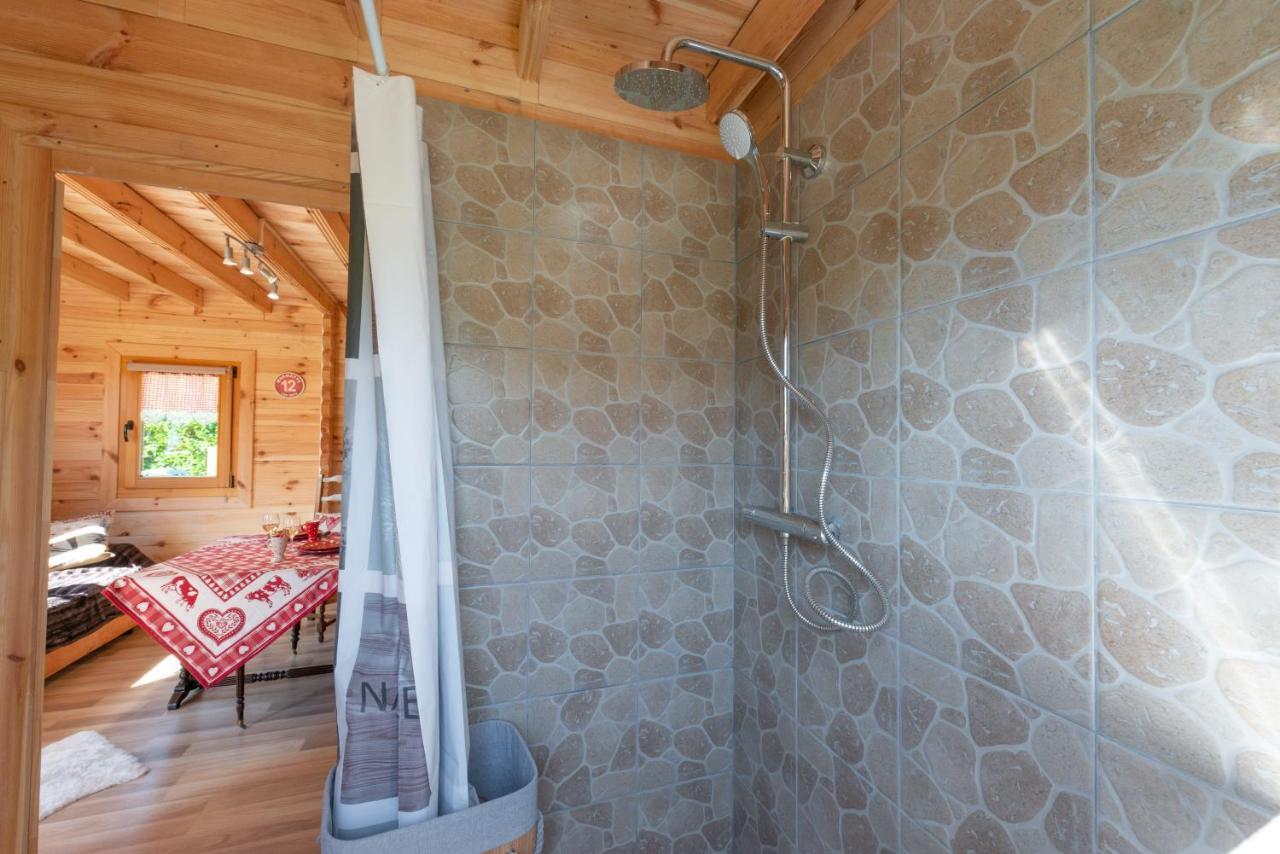 אוברוויל Chalet & Spa Sur La Cote Fleurie מראה חיצוני תמונה