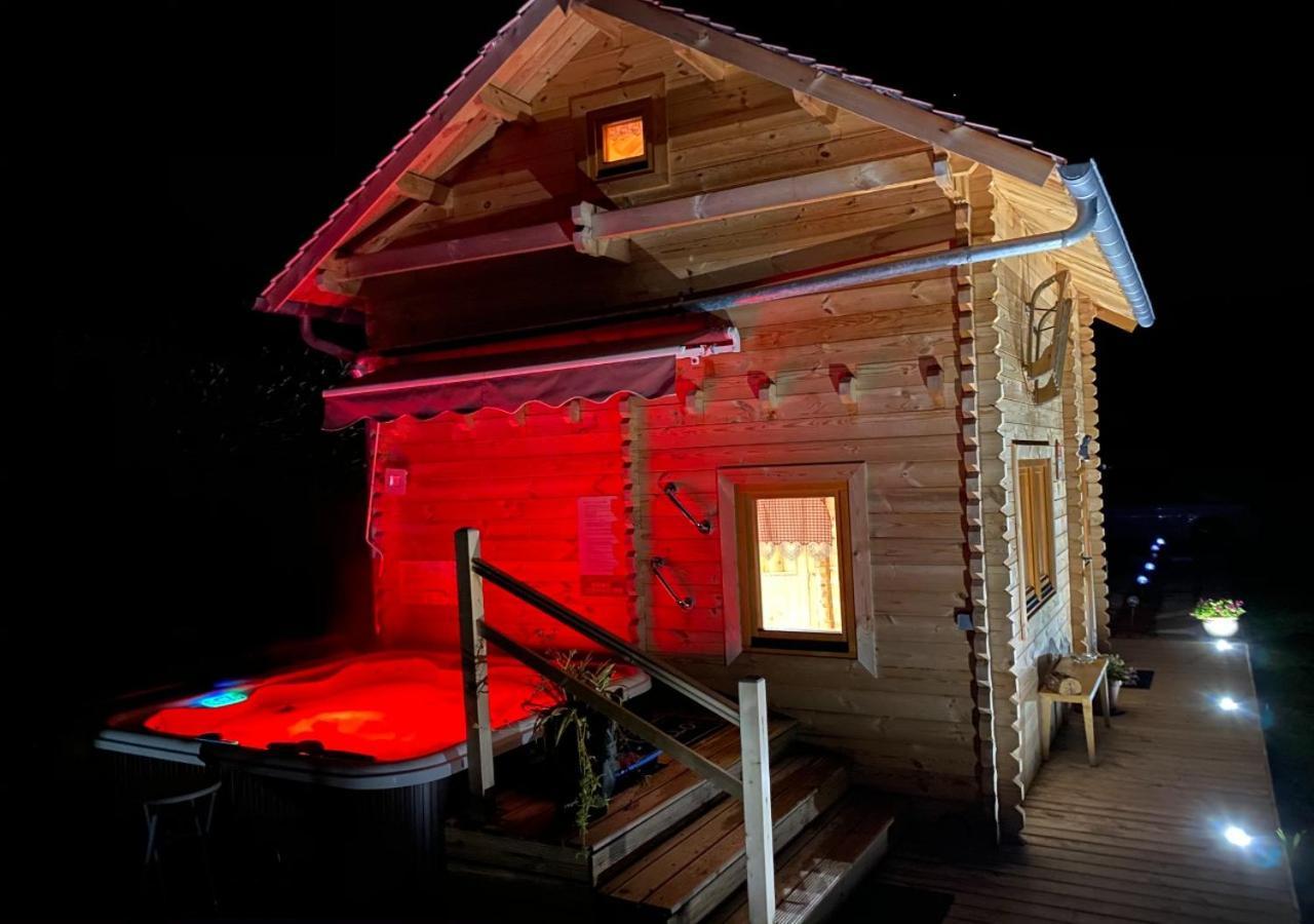 אוברוויל Chalet & Spa Sur La Cote Fleurie מראה חיצוני תמונה